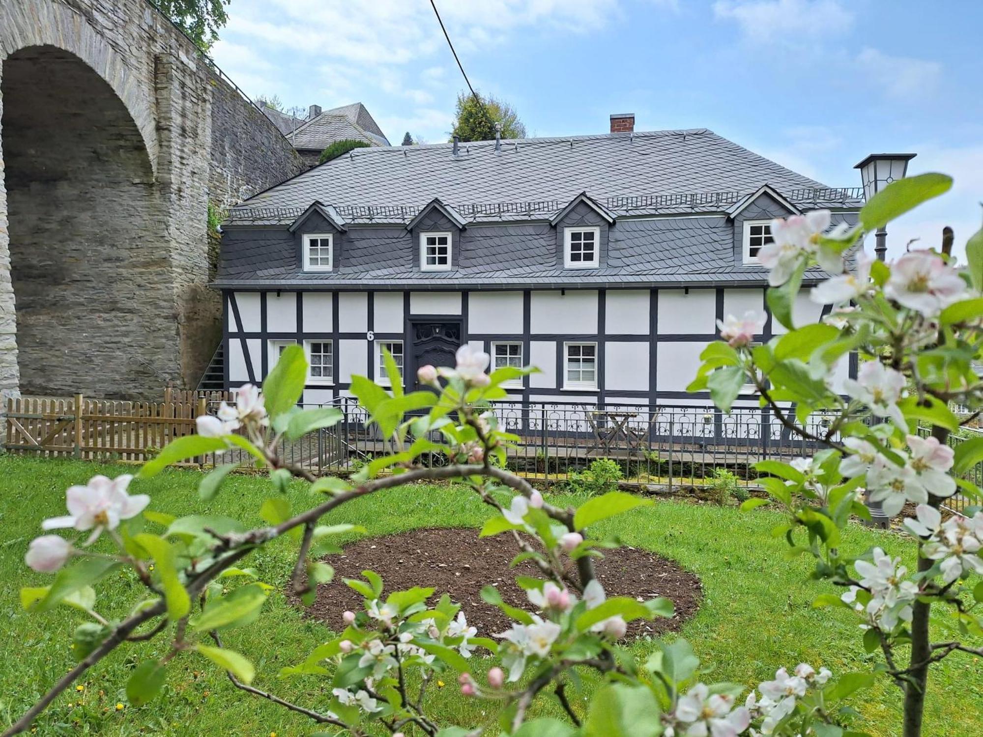 Stachelburg Leilighet Monschau Eksteriør bilde